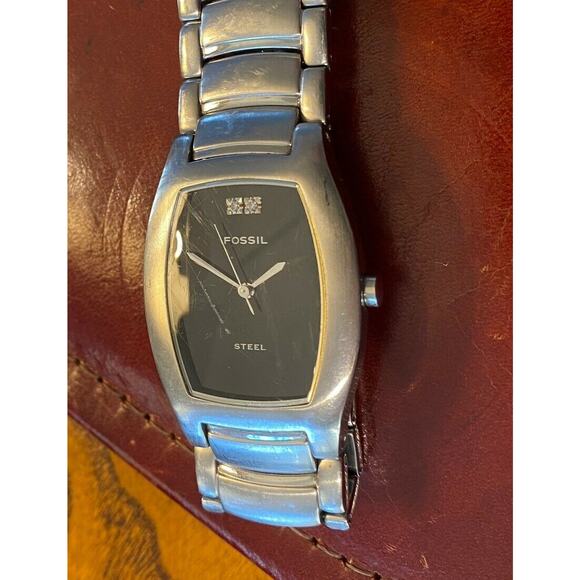 Women's 30mm Silver Tone Fossil Steel Watch, FS2761, Arkitekt Model, WR 30M - Picture 3 of 3